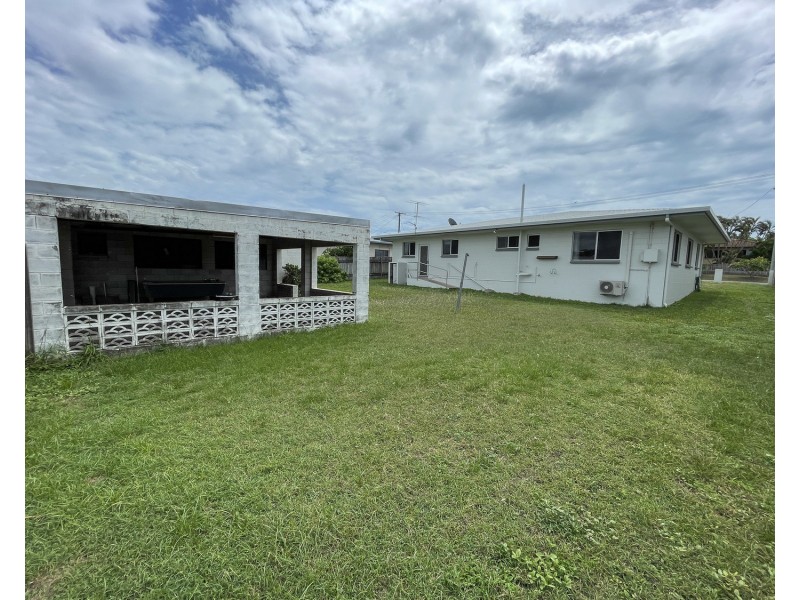 117 Hillview Road, Bowen QLD 4805