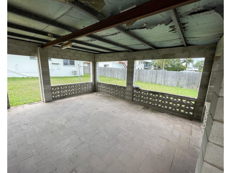 117 Hillview Road, Bowen QLD 4805