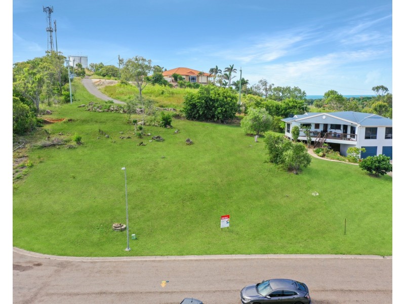 8 Craigie Court, Bowen QLD 4805