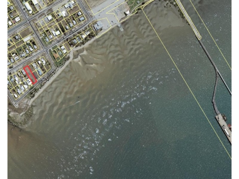 23 Thomas Street, Bowen QLD 4805