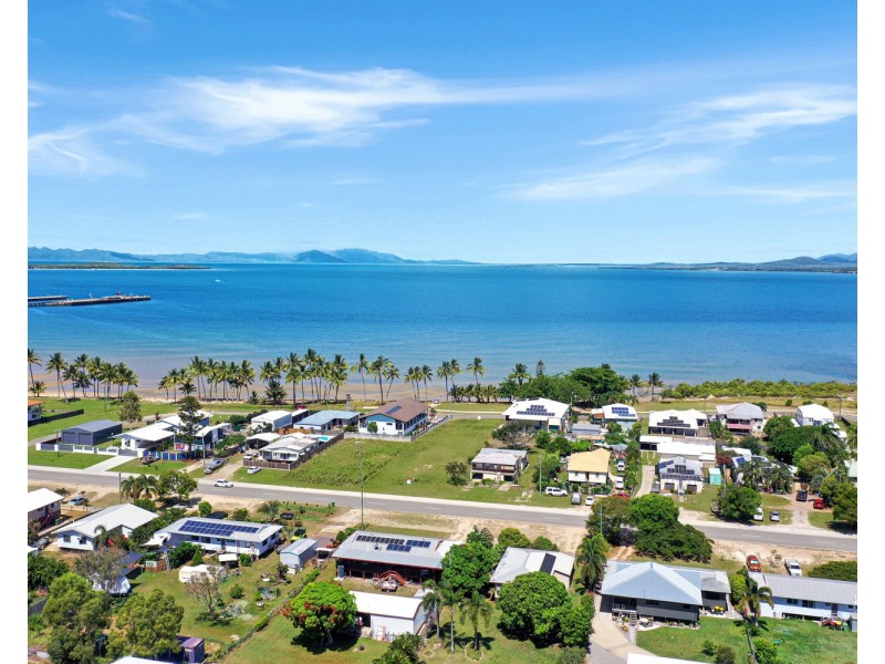 23 Thomas Street, Bowen QLD 4805