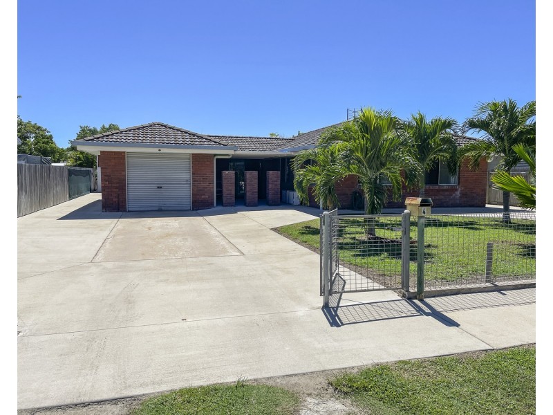 4 Robe Street, Bowen QLD 4805