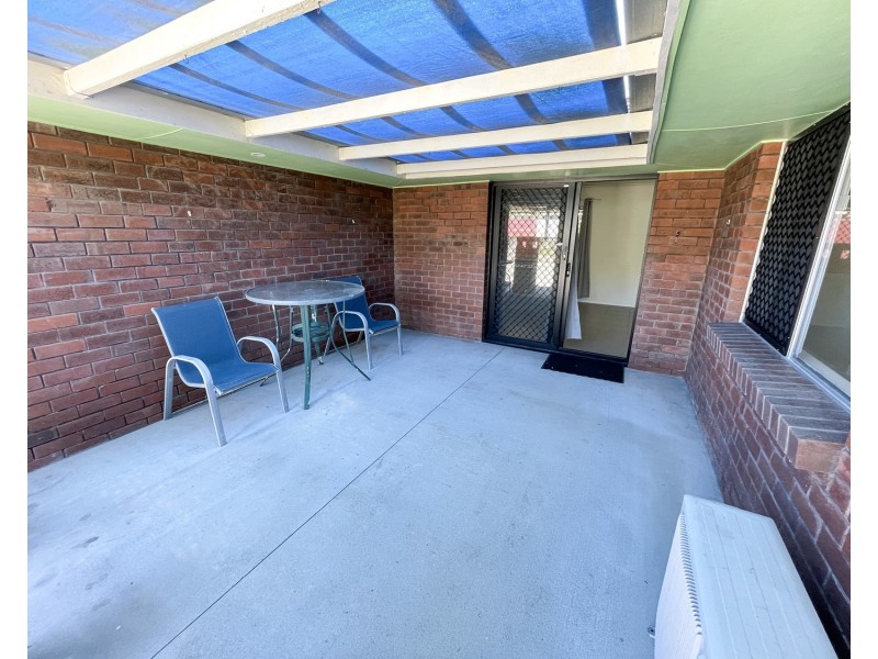 4 Robe Street, Bowen QLD 4805