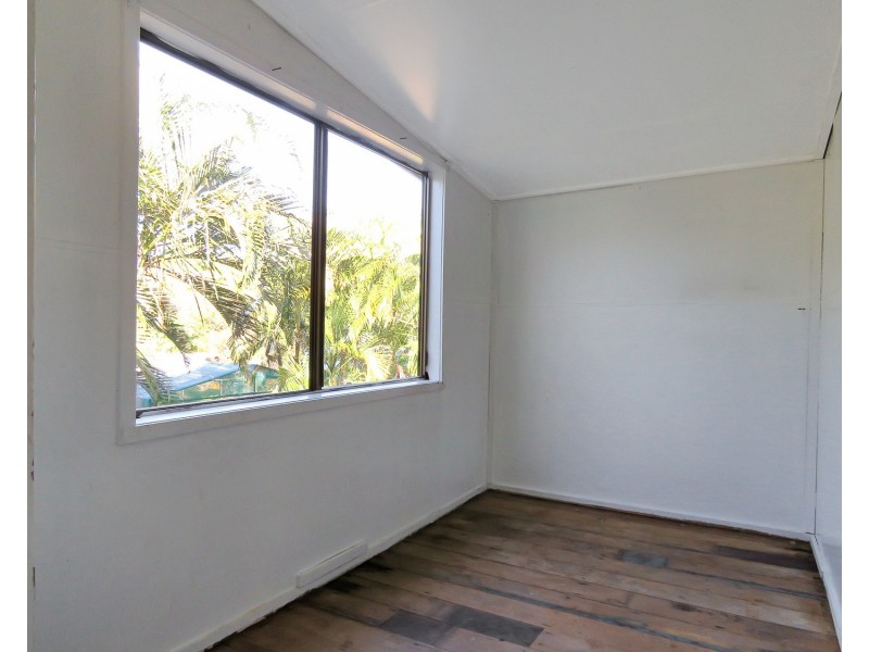 81 Queens Road, Bowen QLD 4805