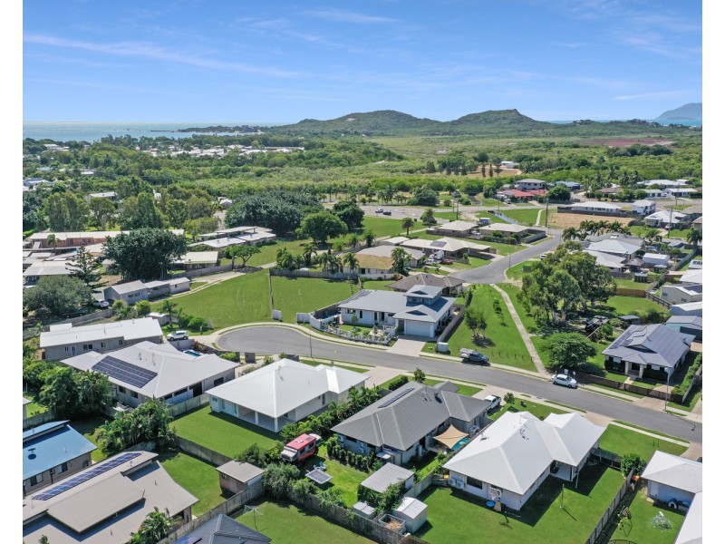 13 Ada Place, Bowen QLD 4805