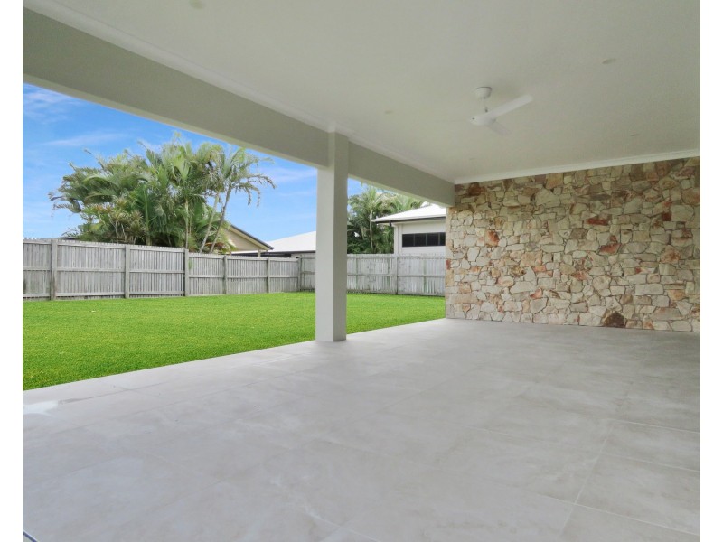 13 Ada Place, Bowen QLD 4805