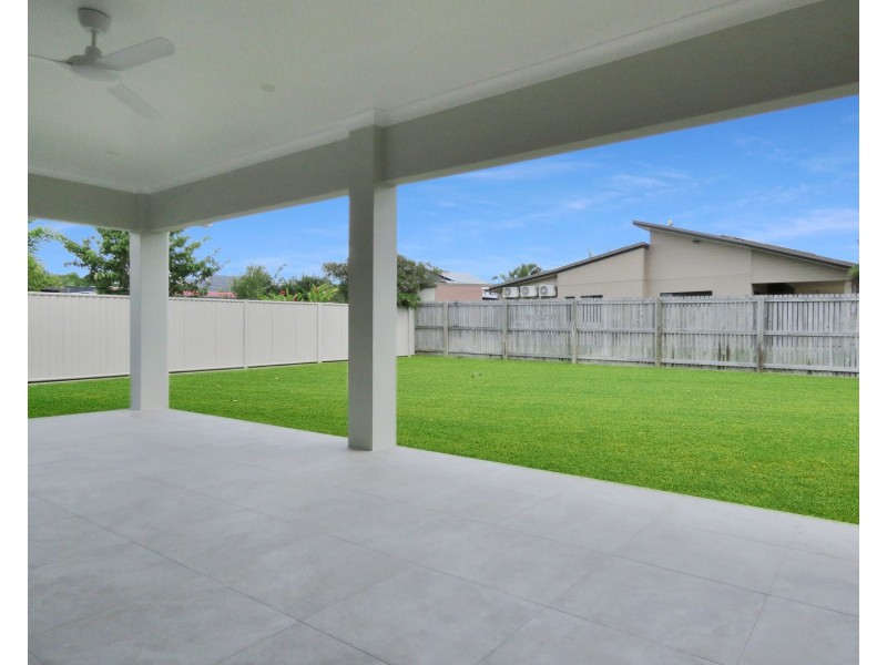 13 Ada Place, Bowen QLD 4805