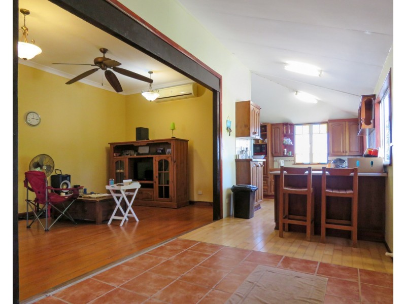 75 Williams Street, Bowen QLD 4805