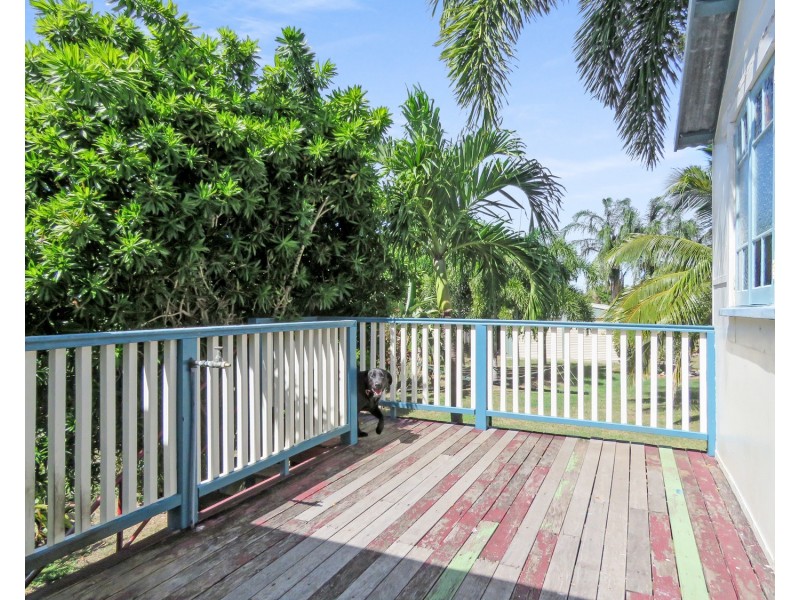 75 Williams Street, Bowen QLD 4805