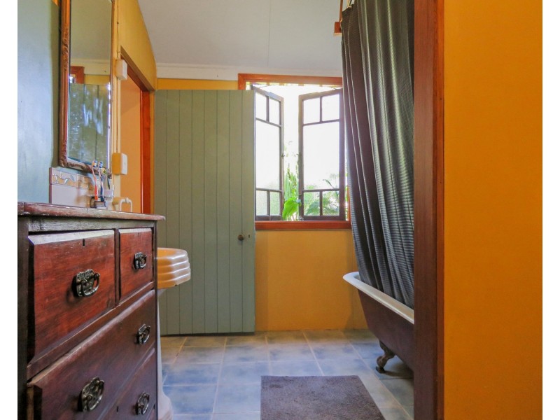 75 Williams Street, Bowen QLD 4805