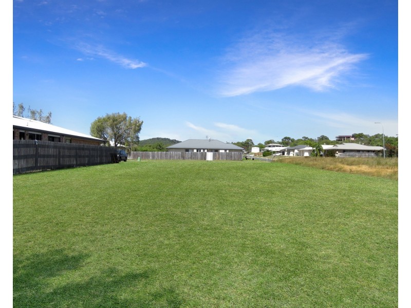 59 Banks Drive, Bowen QLD 4805