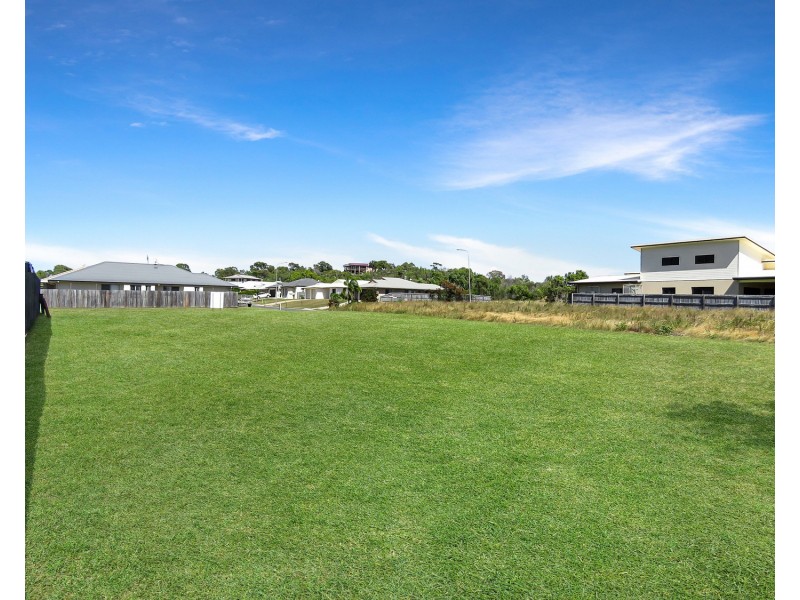 59 Banks Drive, Bowen QLD 4805