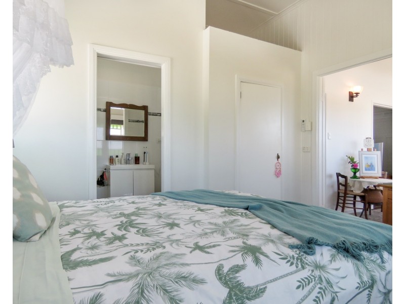 70 Gordon Street, Bowen QLD 4805