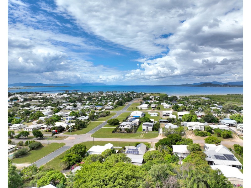 70 Gordon Street, Bowen QLD 4805