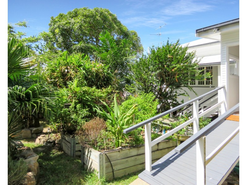 70 Gordon Street, Bowen QLD 4805