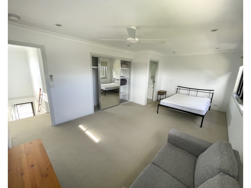 1/9 Gordon Street, Bowen QLD 4805