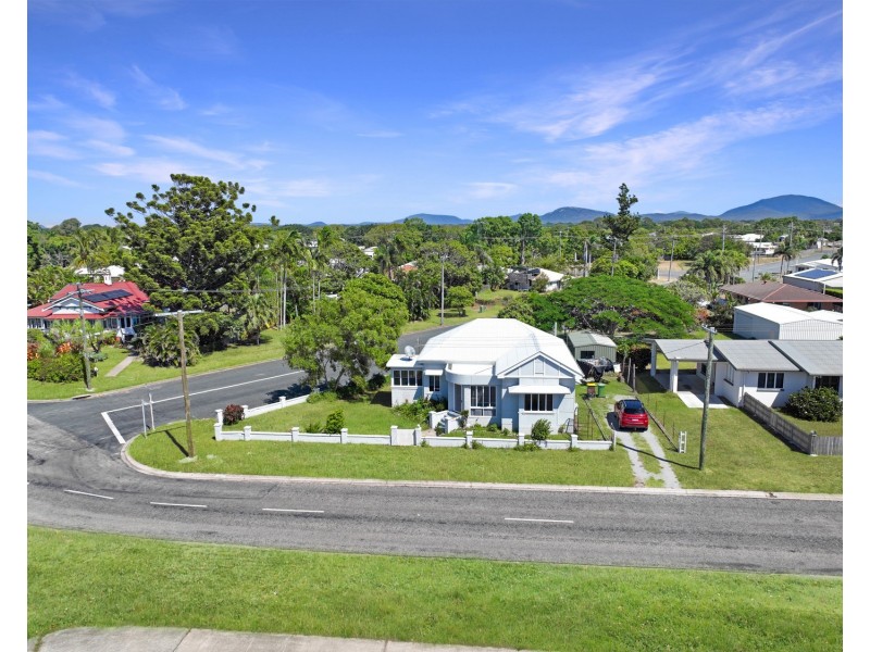 61 Queens Beach Esplanade, Bowen QLD 4805