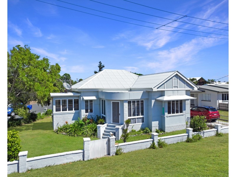 61 Queens Beach Esplanade, Bowen QLD 4805