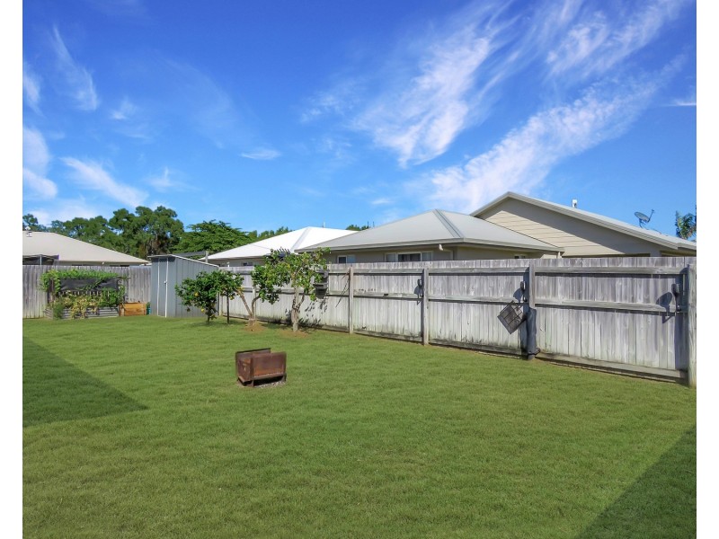 5 Cowrie Street, Bowen QLD 4805