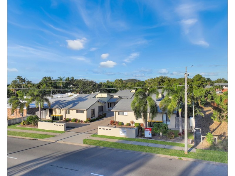 1/136 Soldiers Road, Bowen QLD 4805