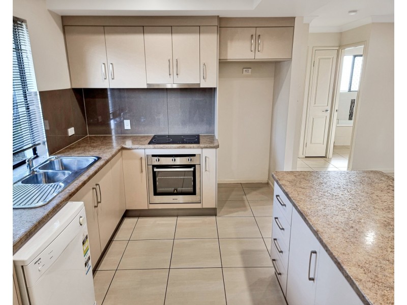 1/136 Soldiers Road, Bowen QLD 4805