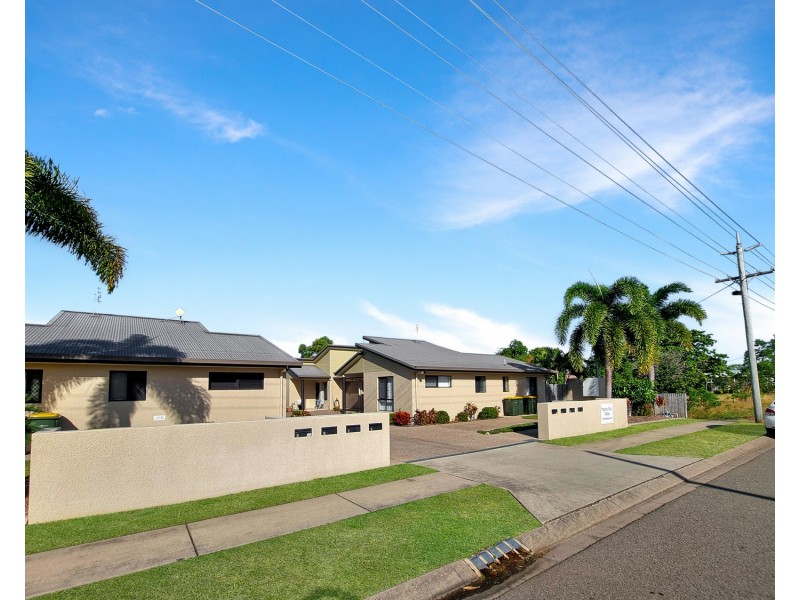 1/136 Soldiers Road, Bowen QLD 4805