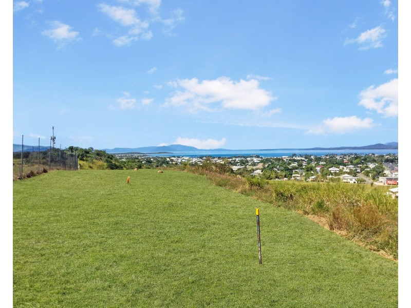 29 Tynwald Avenue, Bowen QLD 4805