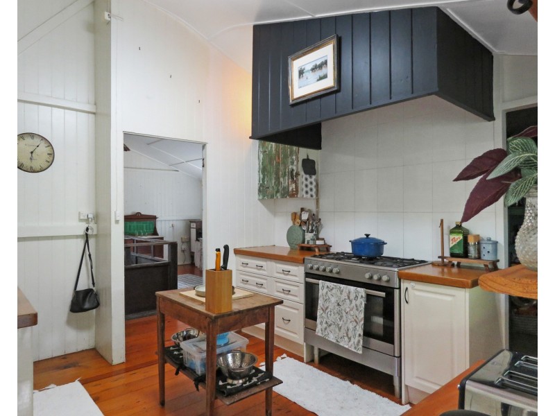 30 Inveroona Road, Bowen QLD 4805