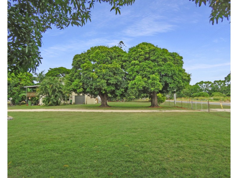 30 Inveroona Road, Bowen QLD 4805