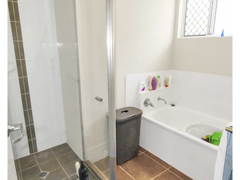 4 Seacove Crescent, Bowen QLD 4805