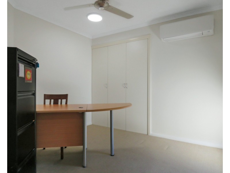 2/2 Allan Place, Bowen QLD 4805