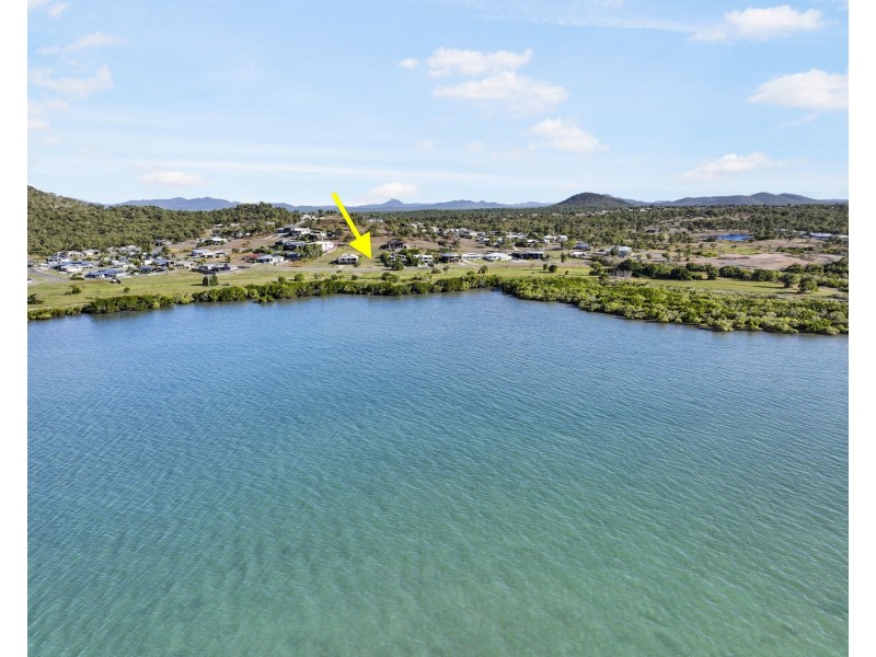 29 Marine Parade, Bowen QLD 4805
