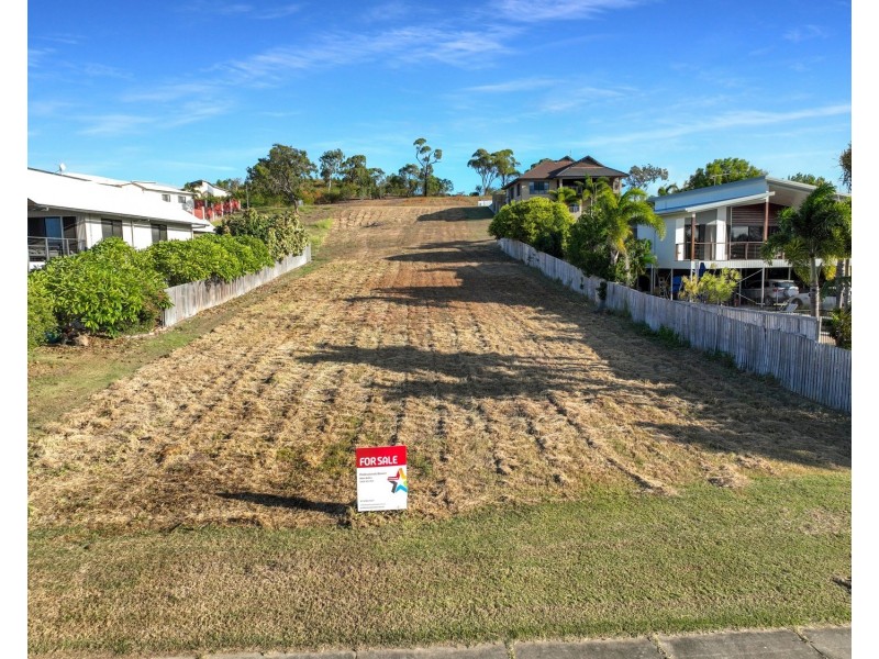 29 Marine Parade, Bowen QLD 4805