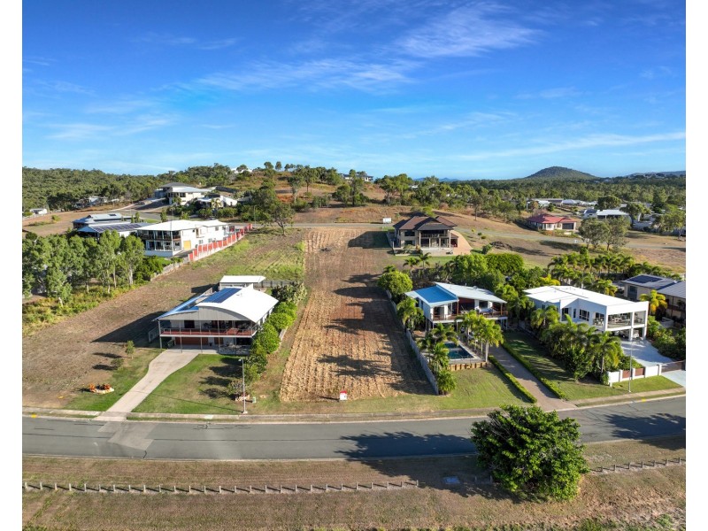 29 Marine Parade, Bowen QLD 4805