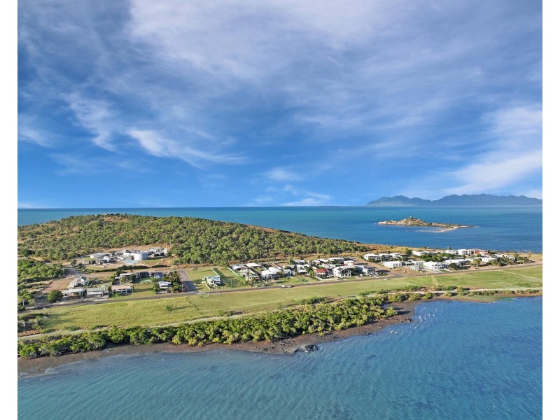 34 Wentworth Street, Bowen QLD 4805