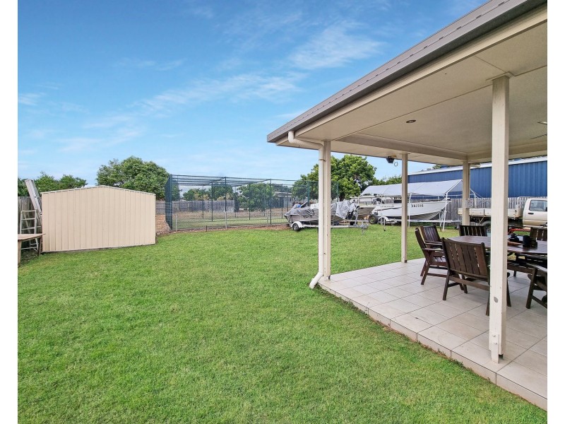 15 Kirkpatrick Court, Bowen QLD 4805