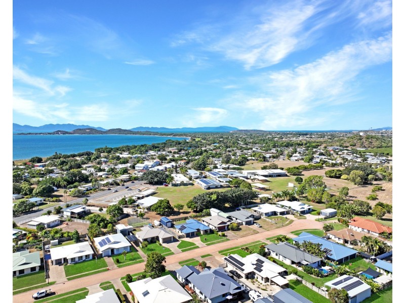 15 Kirkpatrick Court, Bowen QLD 4805