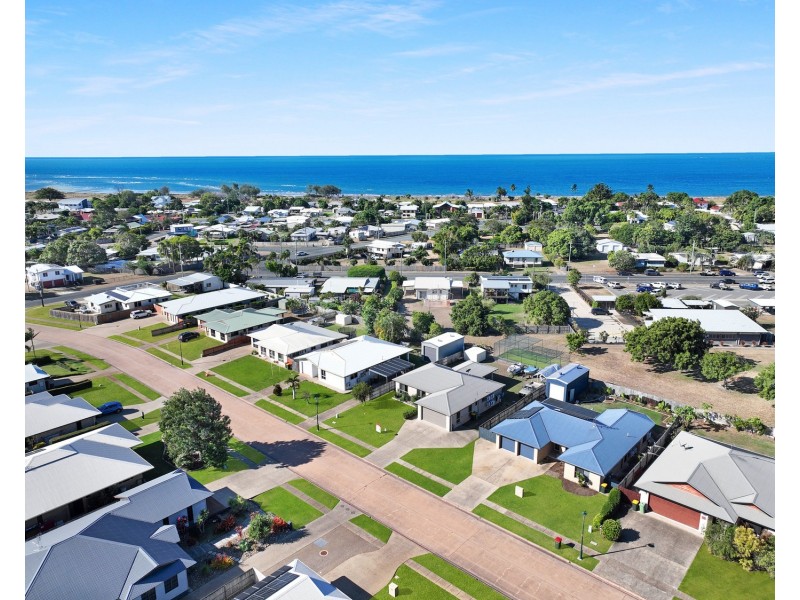 15 Kirkpatrick Court, Bowen QLD 4805