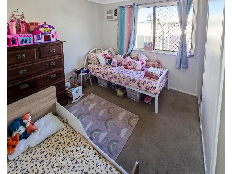 21 Tracey Street, Bowen QLD 4805