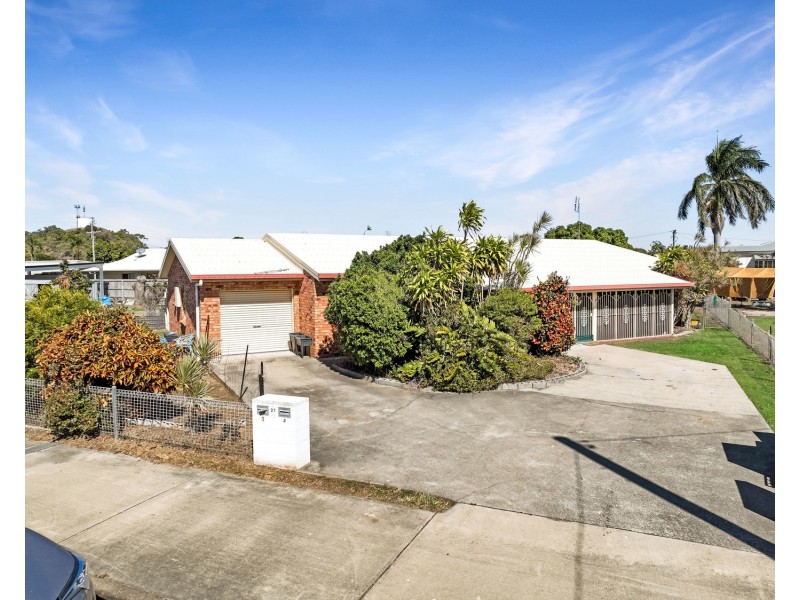 21 Tracey Street, Bowen QLD 4805