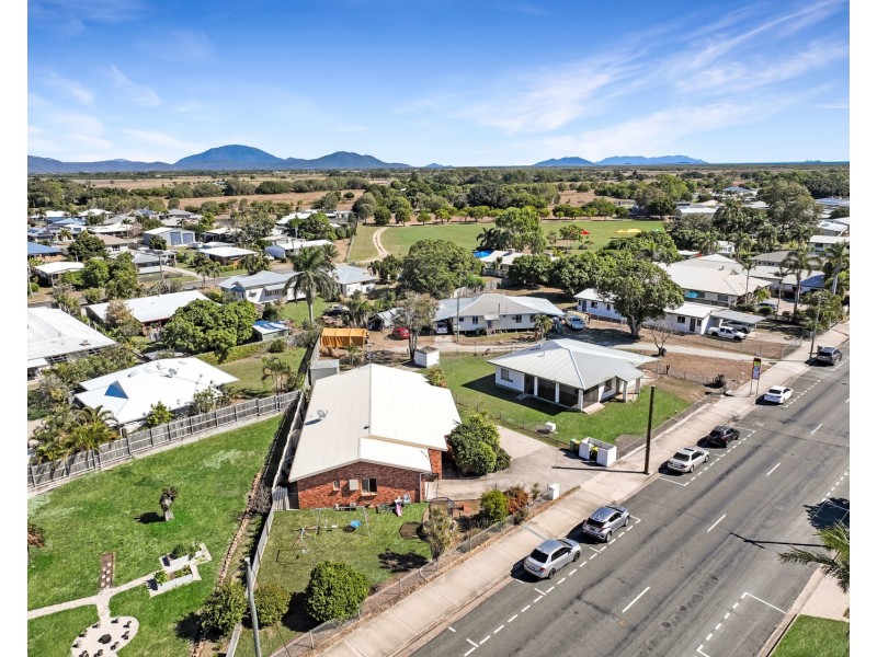 21 Tracey Street, Bowen QLD 4805