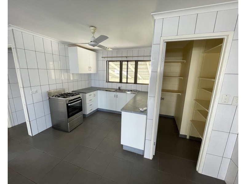 15 Avicennia Street, Bowen QLD 4805