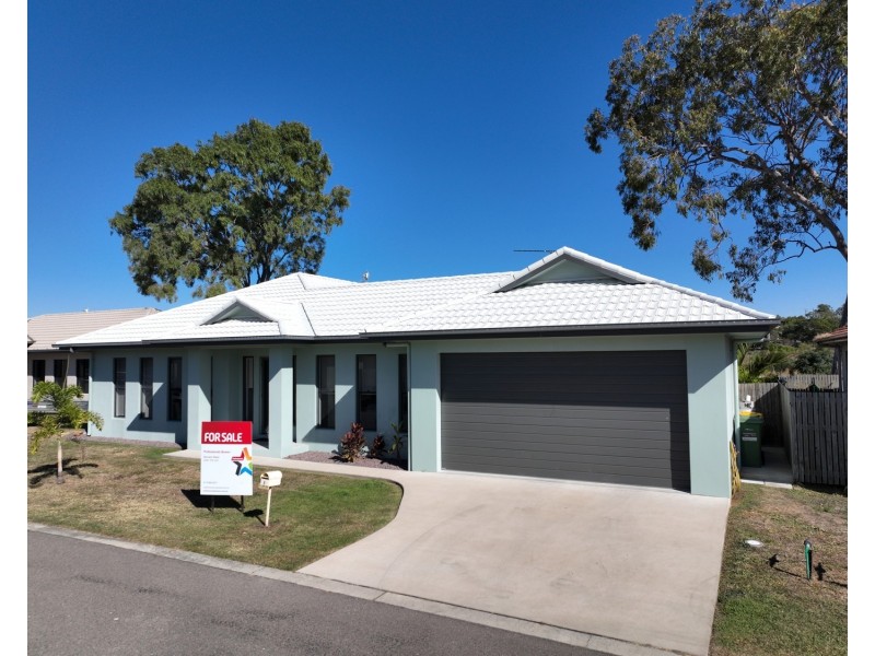 8 Eighth Close, Bowen QLD 4805
