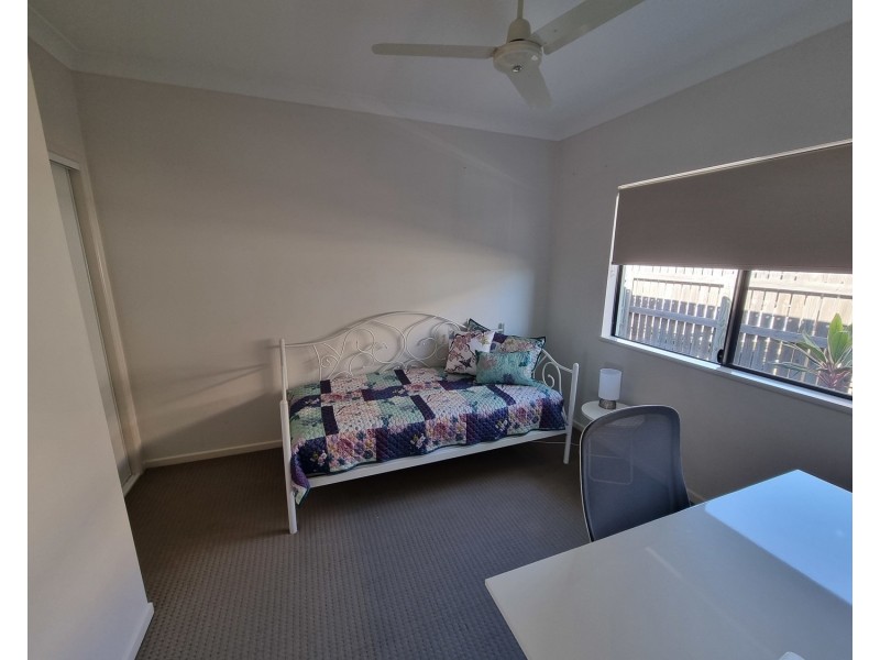 8 Eighth Close, Bowen QLD 4805