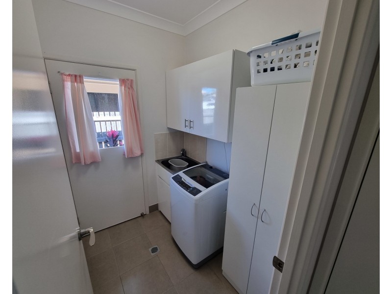 8 Eighth Close, Bowen QLD 4805