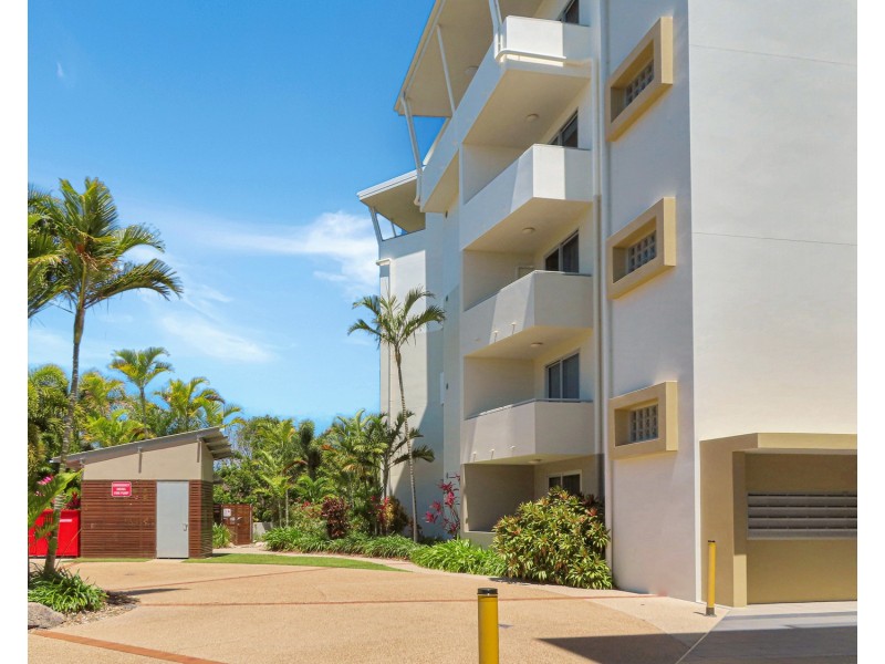 16/2b Horseshoe Bay Road, Bowen QLD 4805