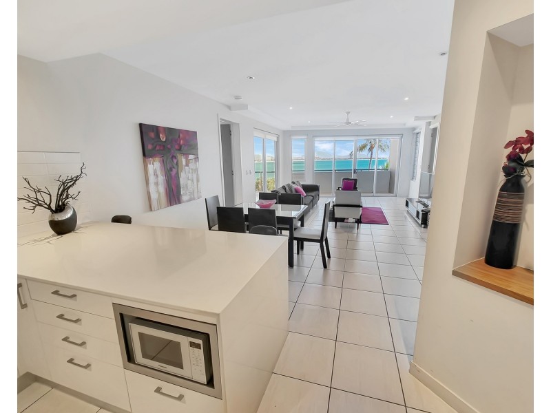 16/2b Horseshoe Bay Road, Bowen QLD 4805