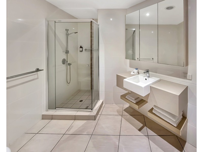 16/2b Horseshoe Bay Road, Bowen QLD 4805