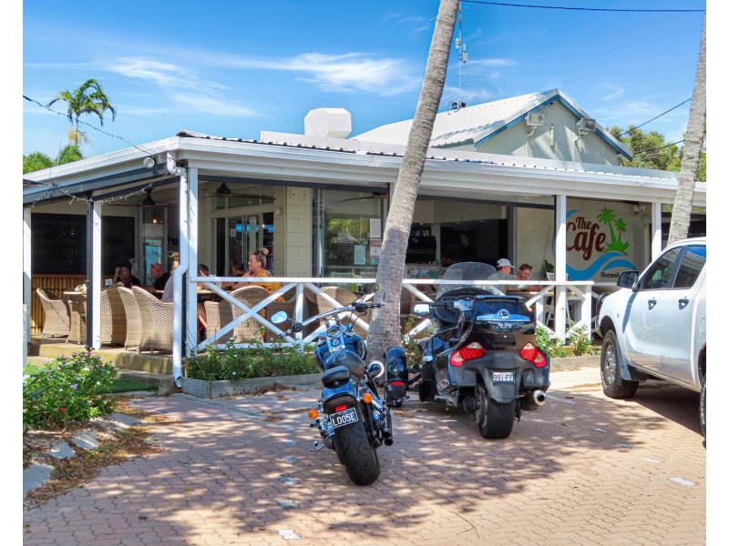 16/2b Horseshoe Bay Road, Bowen QLD 4805