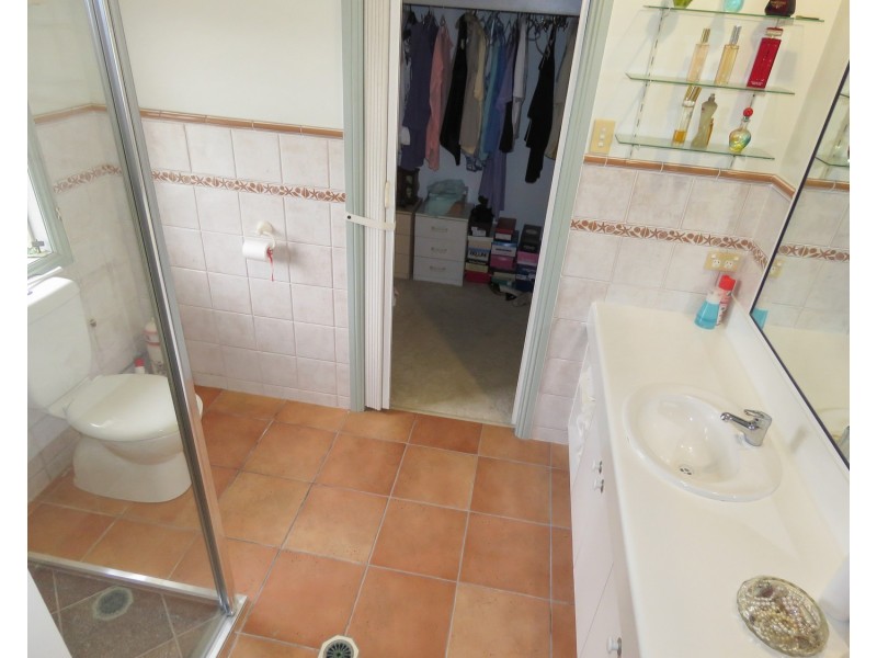 33 Elphinstone Street, Bowen QLD 4805